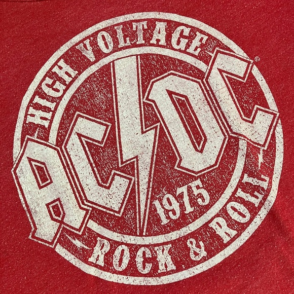 ⭐️ 3/$21 - Kids red AC/DC T-shirt, size 5T - Picture 2 of 5